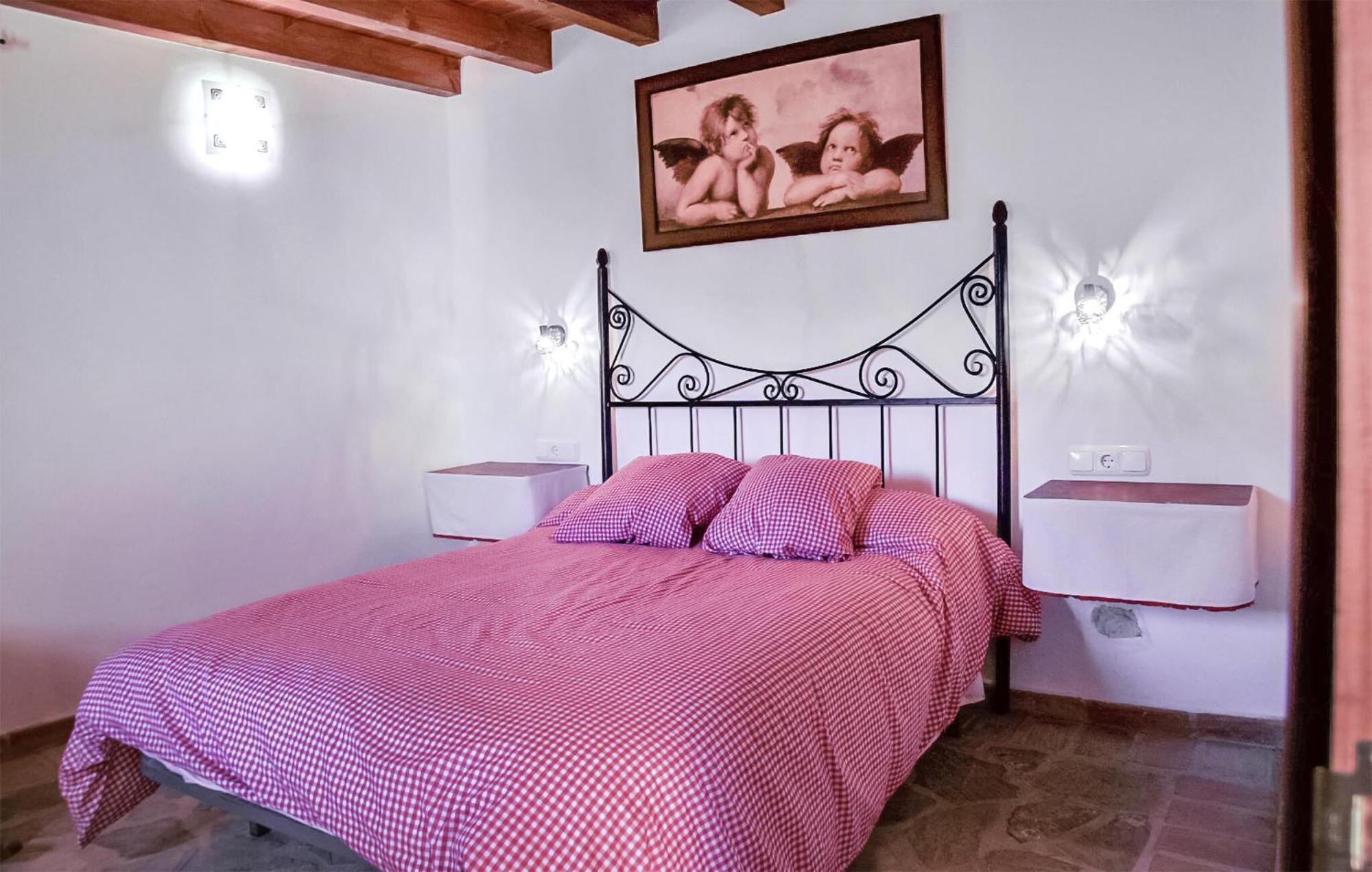 Lovely Home In Cortes De La Frontera With Kitchen Exterior photo